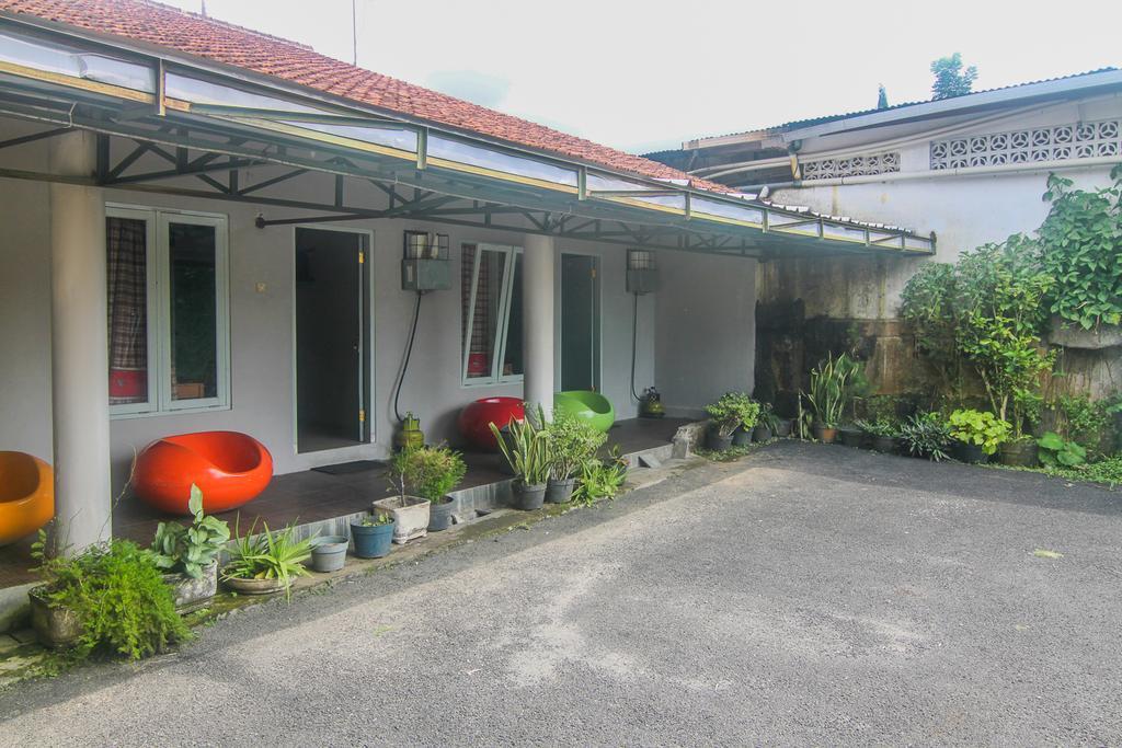 Hotel Cemerlang Baturraden Cameră foto