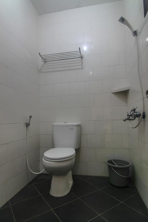 Hotel Cemerlang Baturraden Cameră foto